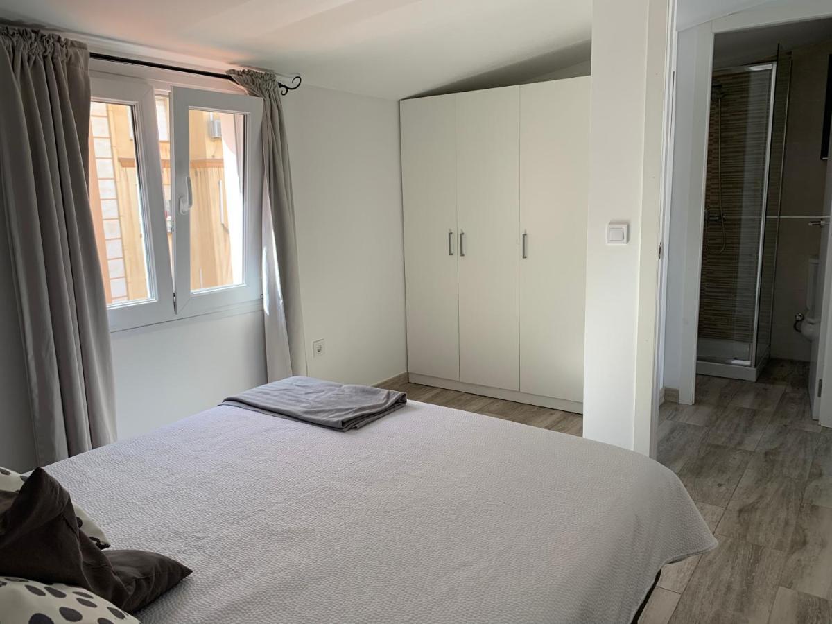 Atico Casa Mari Apartment Malaga Luaran gambar
